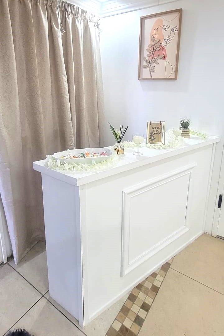 To Let Commercial Property for Rent in Jeffreys Bay Central Eastern Cape